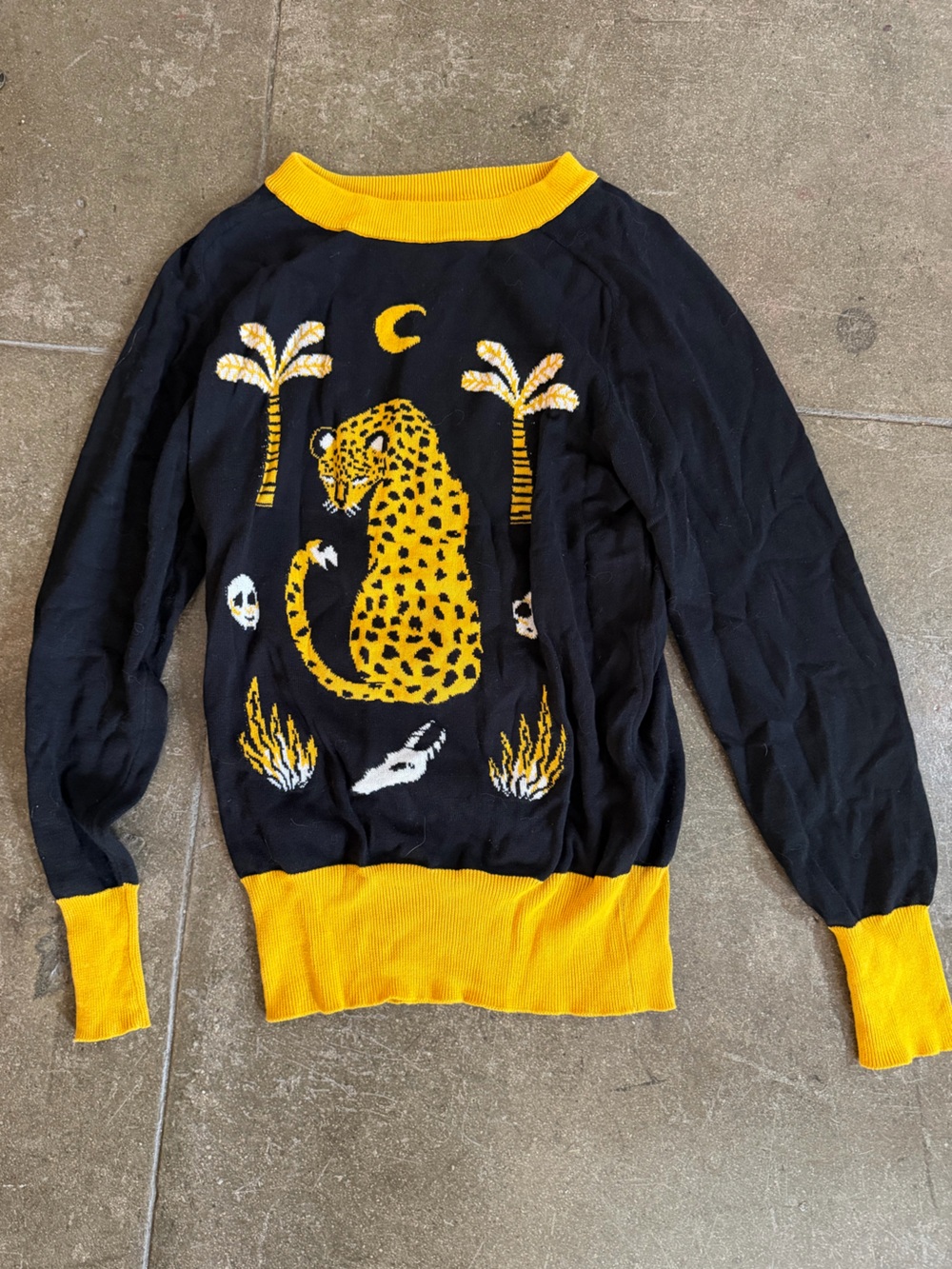 Black & Yellow Leopard Skulls jacquard vintage Sweater